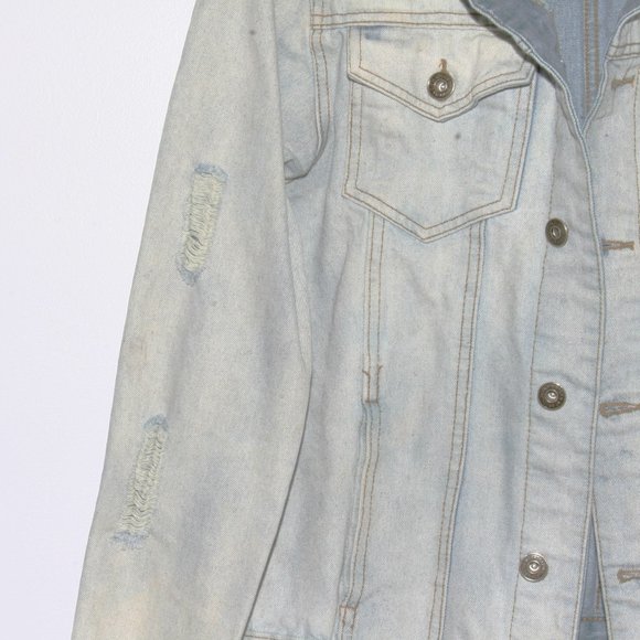Vintage Late 1990s Early 2000s Stone-Washed Denim Jacket-EXCELLENT CONDITION!! - Picture 4 of 5